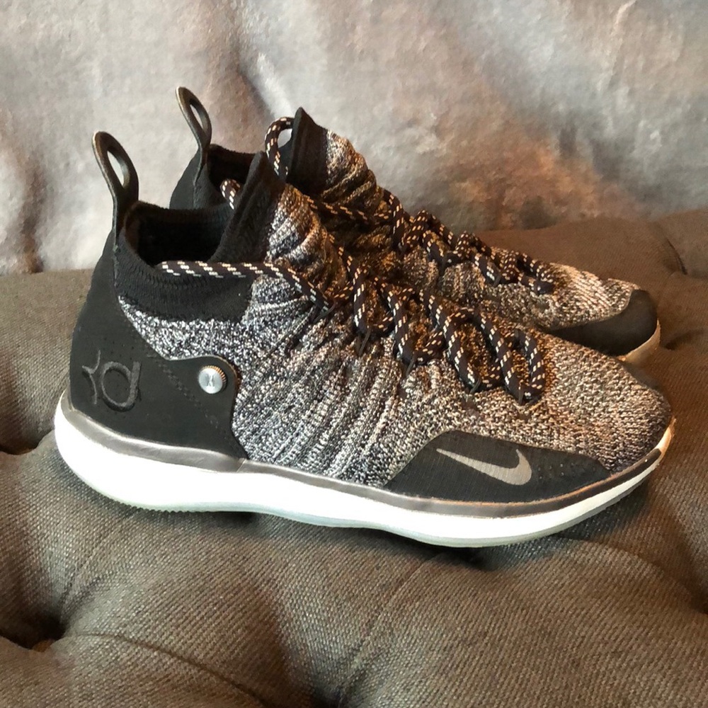 “Big Boys” Nike KD/Kevin Durant Basketball shoes